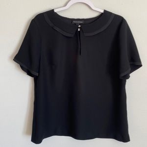 Banana Republic short sleeve blouse